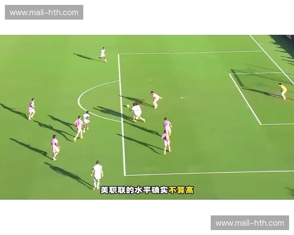 伯纳乌夜话:皇马与尤文的史诗对决,一场关于荣耀与传承的足球哲学碰撞 伯纳乌夜话:皇马与尤文的史诗对决,一场关于荣耀与传承的足球哲学碰撞